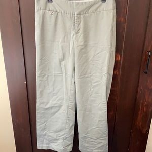 Dockers size 8 straight legged dress pants gray